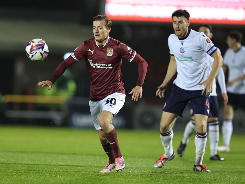 One of few bight sparks. He toiled away and did not hide at any point despite Bolton's superiority in midfield. Lovely reverse pass set up Pinnock for one of Town's best chances. Also gave a bit back after being clattered by a poor challenge... 7 CHRON STAR MAN