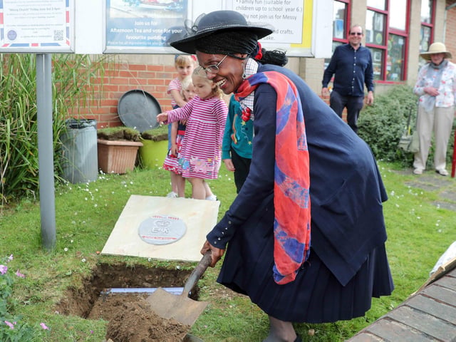 Time capsule burial at United Reform Church, Abington.