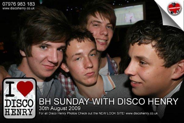 Nostalgic pictures from a night out down Bridge Street 14 years ago