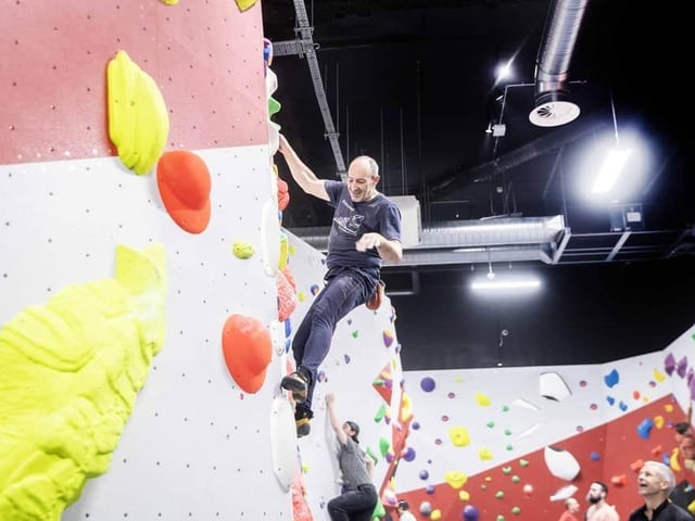 The Pinnacle Climbing Centre Group, which has a base in Far Cotton, opened its second bouldering space in the town at Weston Favell Shopping Centre. The site has been transformed from the former Wilko store to the new ‘Clip and Climb’, and it opened on February 8.
