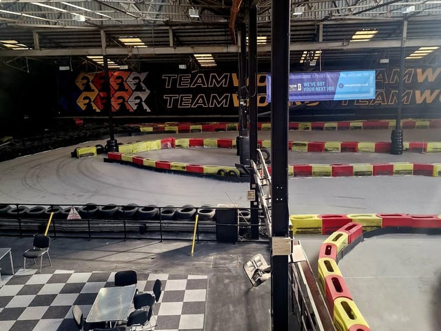 Teamworks offers a fun and exciting driving experience like no other for adults and children. Located in Harvey Reeves Road, adults can take control of 200cc indoor karts, while cadet karts are available for junior drivers as young as six. In addition to karting, they also offer simulator racing. Several key features make it feel as life-like as possible, for example, the race seat, force-feedback steering wheels, paddle-shift gears, race pedals and large screen displays.