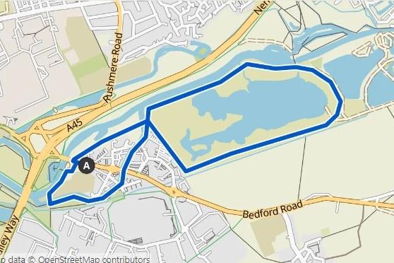 According to Komoot, this easy hike covers a distance of 3.69 miles, takes around 1.5 hours to complete, and has an average pace of 2.5 mph with an elevation gain of 50 feet. It is great for any fitness level, with easily accessible paths and is suitable for all skill levels.