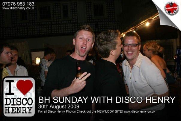 Nostalgic pictures from a night out down Bridge Street 14 years ago