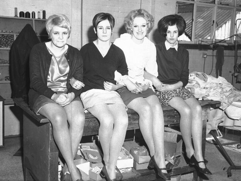 Mercury & Herald beauty competition contestants at Collins, March 7, 1968