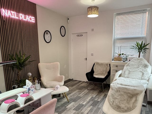 Cristina Mihalache and Nicu Staicu run Nails Boutique by KM and The Man Cave respectively from the same premises in Kettering Road. The pair saw the perfect opportunity to start this joint venture at the end of 2023. I love going to Cristina for her high quality nail treatments. She is highly experienced with meticulous attention to detail, having trained 12 years ago and worked in the industry full-time for the past six years.