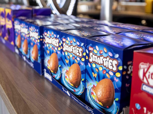 1,700 food parcels were given to more than 70 schools across the county to mark the charity’s third anniversary.