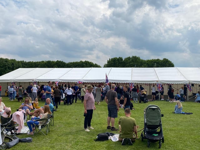 West Hunsbury Parish Council held a free funday in Ladybridge Park. There were stalls, bands, children's entertainment and more. Residents flocked to the park to enjoy the fun.