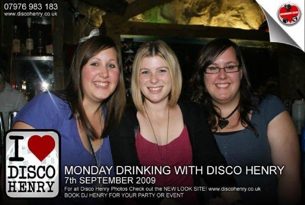Nostalgic pictures from a night out down Bridge Street 15 years ago