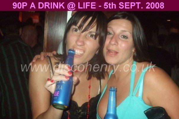 Nostalgic pictures from a '90p a drink' night out down Bridge Street 15 years ago