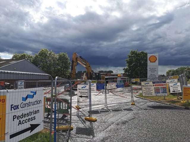 On May 24 2022, the Shell garage between Harpole and Kislingbury was ripped down by construction workers. A brand new garage and forecourt is going to be built, with construction work expected to end by November.