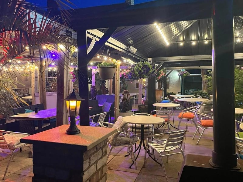 The traditional village pub has been run by the Drake family since 1996 and has a lot to offer.