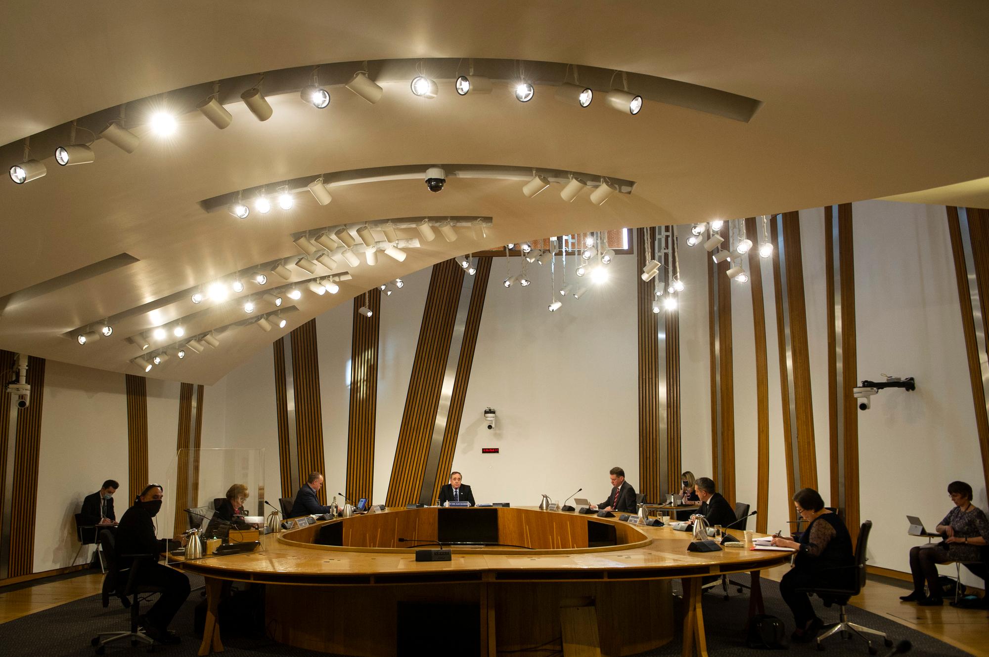 Alex Salmond inquiry shows why Scottish Parliament needs more power, not less, if it is to avoid becoming Edwin Morgan's 'nest of fearties' – Murdo Fraser MSP - Vimarsana News