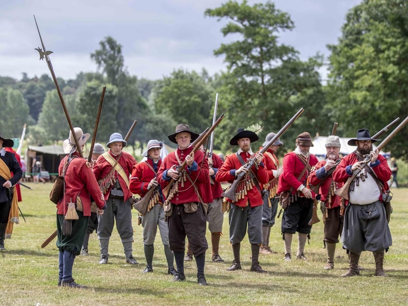 Led by renowned reenactment group, The Devereux’s Regiment, the event at Delapre Abbey saw a weekend of exciting displays, demonstrations, and hands-on history.