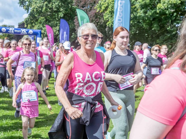 Abington Park turned pink on Sunday July 14 for the 3k and 5k Race for Life events.