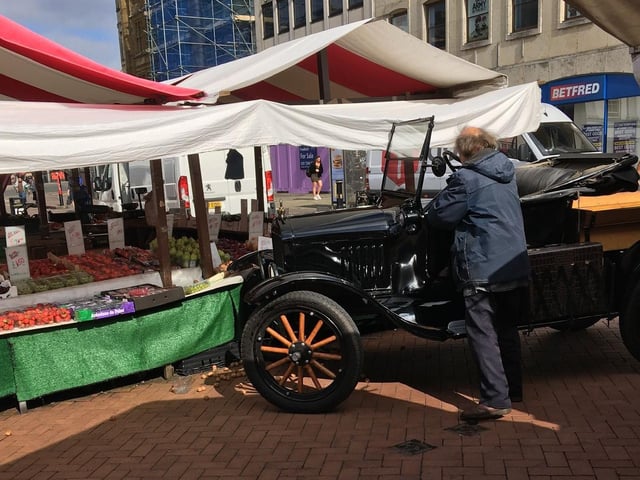 After closing down for good, market trader Joe Fitzpatrick has shared his favourite pictures from his family's iconic fruit and vegetable stall
