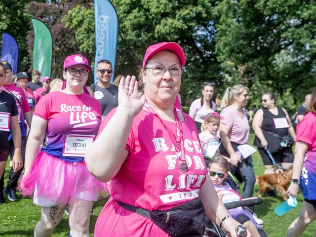 Abington Park turned pink on Sunday July 14 for the 3k and 5k Race for Life events.