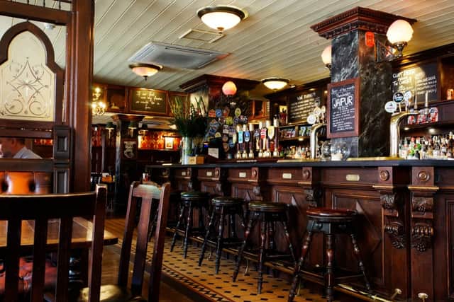 The government has announced that pubs and restaurants across England will soon have to close at 10pm, in a bid to reduce the spread of coronavirus (Photo: Shutterstock)