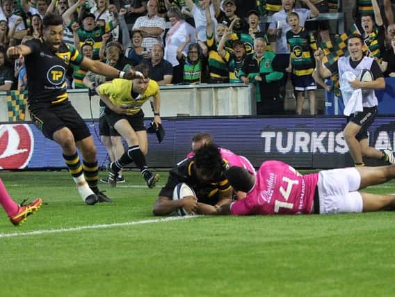 Ahsee Tuala scored the crucial try for Saints six minutes from time (pictures: Sharon Lucey)