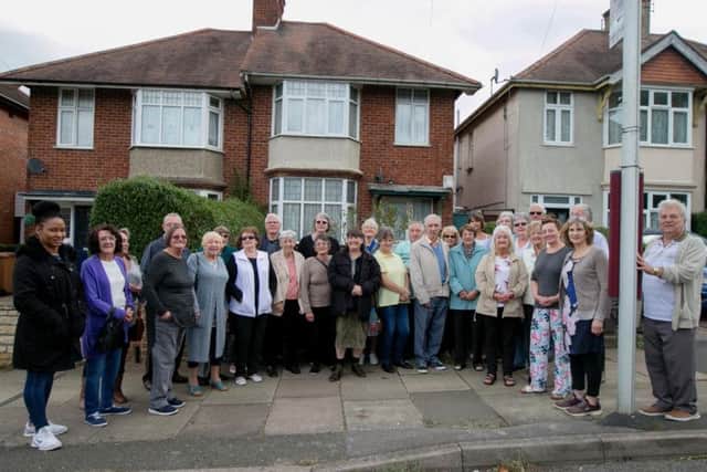 Over 600 people signed the petition to reinstate the bus service to Kingsley Road.