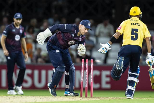 Adam Rossington runs out Jeetan Patel