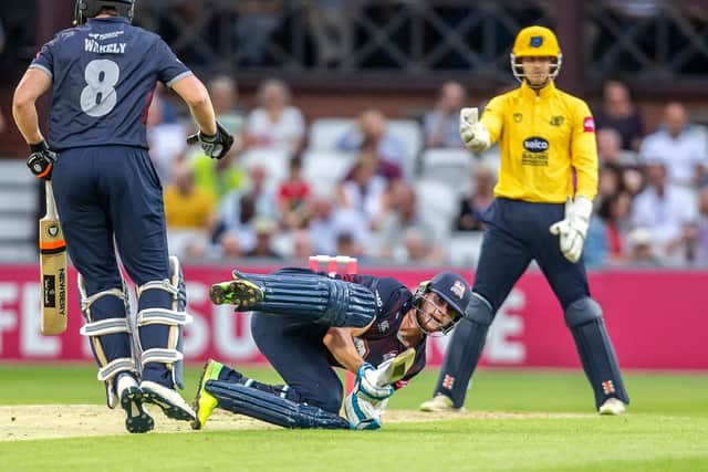 Rob Keogh takes a tumble