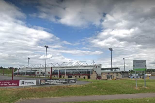 Rooms available include the 1897 Grosvenor Casino Suite, Houghton Hams Players Lounge, the Cave and Sons Boardroom and Carr's Bar for up to 120 guests per room. Also outside space for a marquee that can house up to 800 guests.