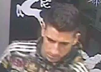 Do you know this man? NNL-171220-103259005