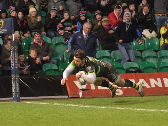 Ben Foden scored a superb try for Saints (picture: Dave Ikin)
