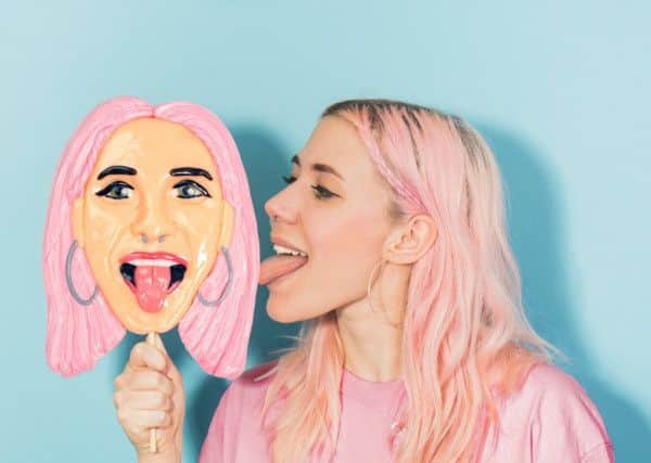 A sweet-toothed narcissist's dream