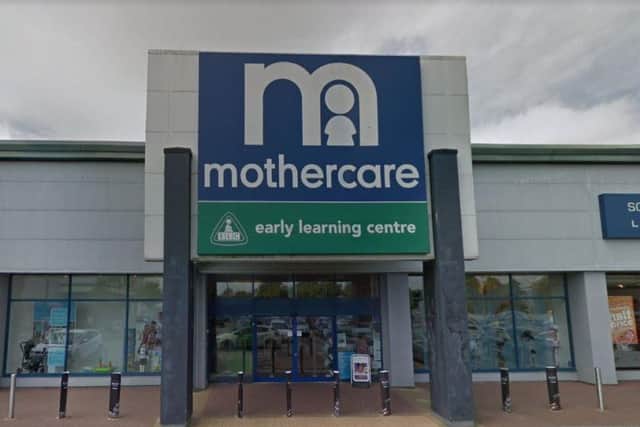 800 jobs across the country have been put at risk following the store closure announcement today.