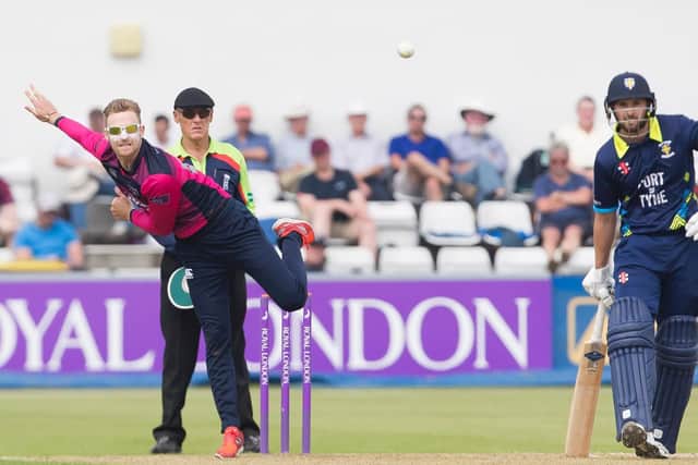 Graeme White grabbed a couple of wickets