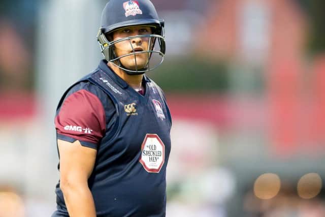 Rory Kleinveldt hit 28 from 10 balls for the Steelbacks at Edgbaston (picture: Kirsty Edmonds)
