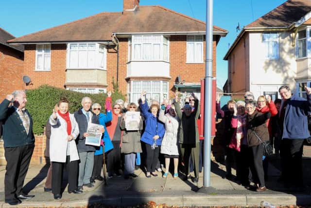Over 750 people signed the Chronicle & Echo petition to reinstate the No 19 bus.