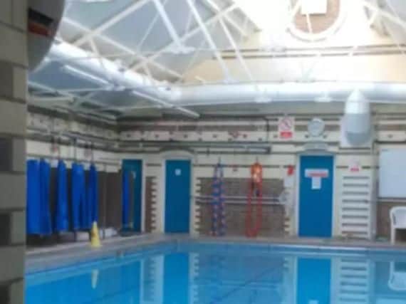 The future of Barry Road swimming pool has been secured by a new contractor.