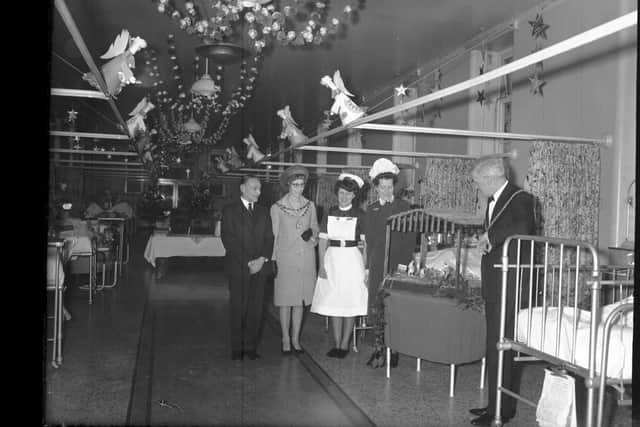 Mayor and Mayoress visit children at Northampton General Hospital, December 25, 1967