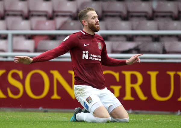 Cobblers top scorer Kevin van Veen has left the club and returned to Scunthorpe United