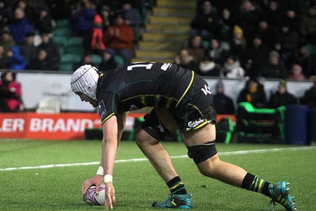 Alex Coles claimed his first Saints try