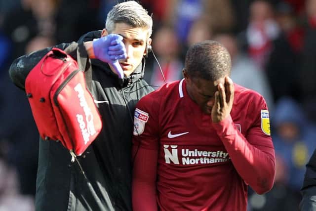 Marvin Sordell had to ogo off in the firat half due to a head injury