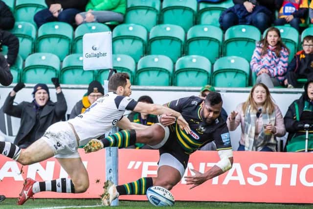 Taqele Naiyaravoro's flying finish was the catalyst for Saints (pictures: Kirsty Edmonds)