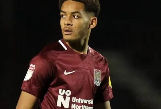 The 18-year-old showed no sign of rustiness on his first start since mid-March. Defended extremely well in one-on-one situations in particular, several times breaking up dangerous counter-attacks... 8