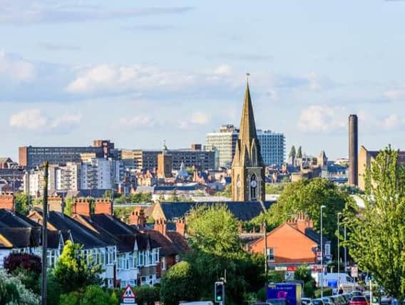 If youre looking to buy or sell a house in Northampton, latest data shows that its taking an average of over 16.5 weeks for properties to sell across Northamptonshire postcodes.
