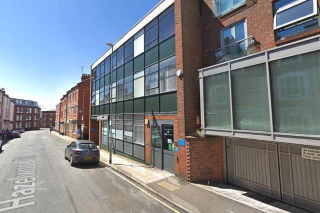 NHS Choices rating: 3.5 stars / 01604 250969