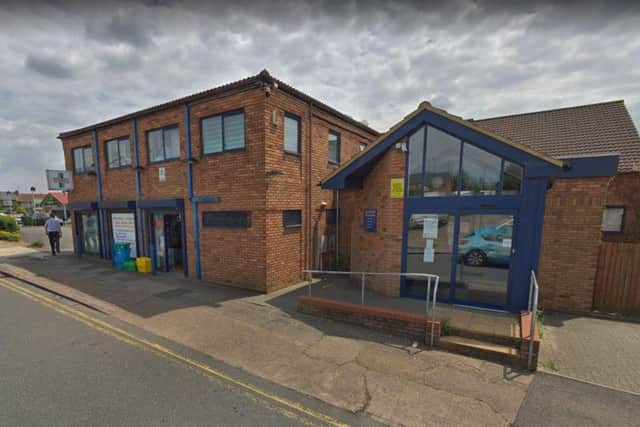 NHS Choices rating: 3.5 stars / 01604 713315