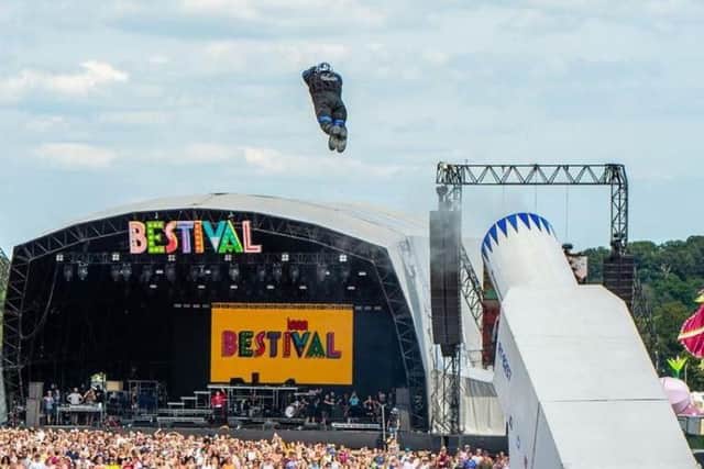 Chilean-bornRodrigo Perez will fly 25-metres through the air over the Earls Barton recreation ground twice on Saturday.
