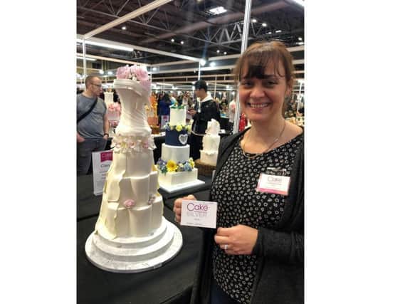 Diane Ostler brought home the silver medal in the wedding class at Cake International Birmingham 2019.