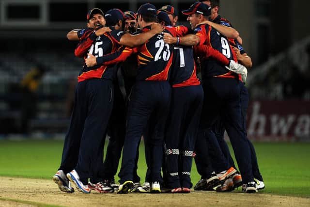 Essex will be Northamptonshire's semi-final opponents in the Friends Life t20