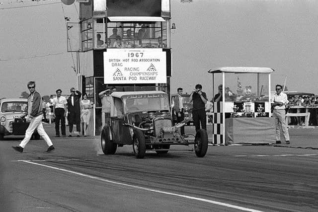 Santa Pod in 1967 (by Peter Quinn)