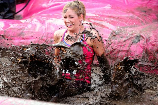 151543-123_MUDDY_03/10/2015
Race for Life Pretty Muddy a 5k muddy obstacle course on Southsea Common, Southsea, Portsmouth.
Picture: Allan Hutchings (151543-123) PPP-150310-200951006