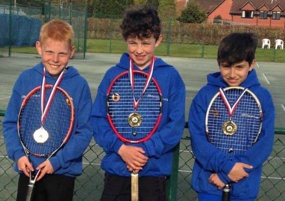 CHAMPIONS! - Jakob Bonnett (left), Matthew Moloney and Angel Angelov teamed up to bring the Northants Under 10 Boys success at the Lionel Cox
Trophy in Hertfordshire over the weekend