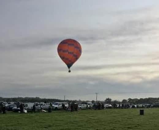 The air balloon just before it crashed. Picture by Eddie White.
